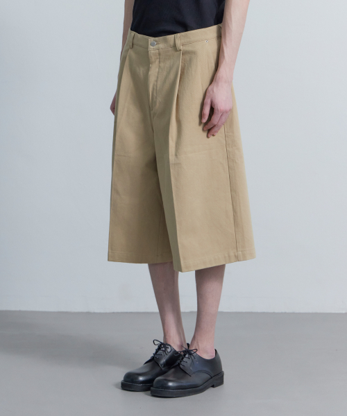Бермуды из био-хлопка с одной складкой, Beige