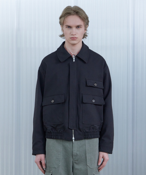Бомбер Embossed Traveler Black