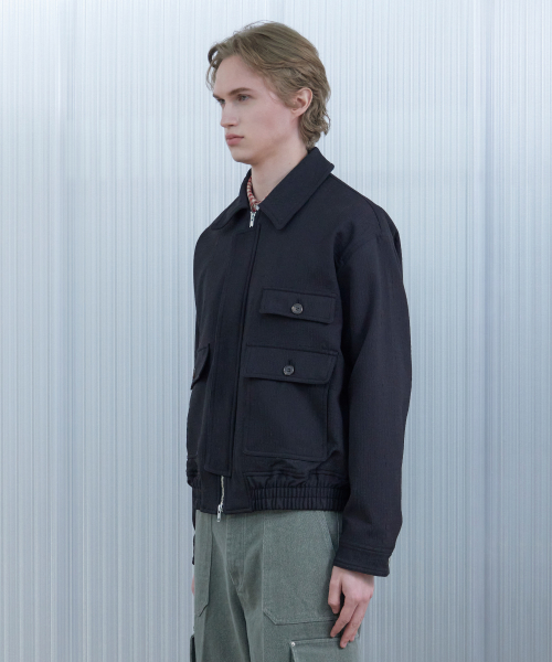 Бомбер Embossed Traveler Black