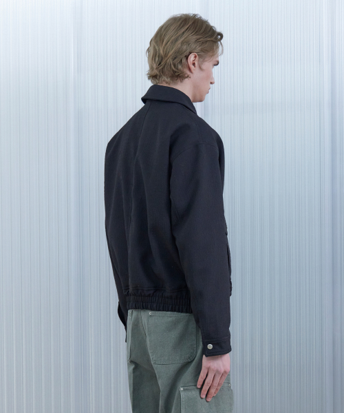 Бомбер Embossed Traveler Black