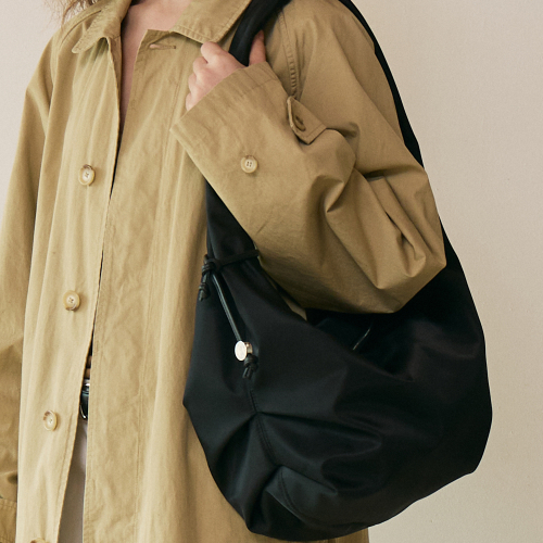 Clock нейлоновые Shoulder Bag чёрный