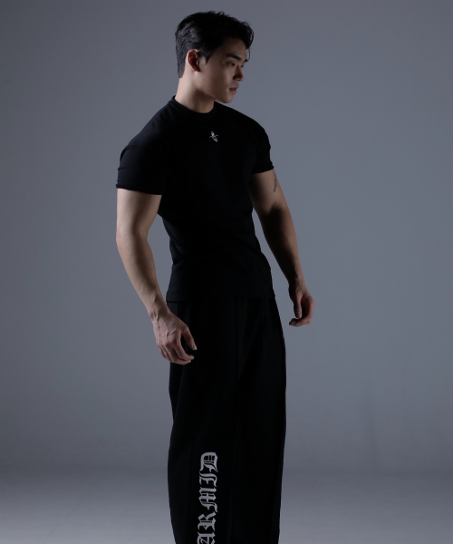 Футболка muscle fit с логотипом Camid [Black]