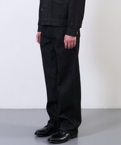 BUSINESS M18 024 WIDE ONE BLACK