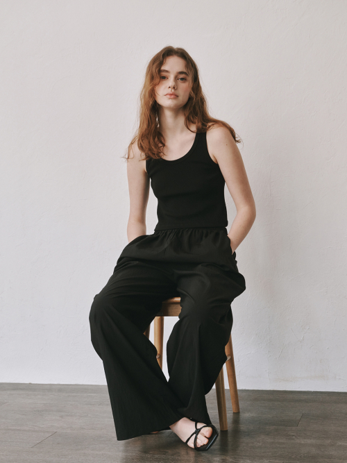 Круглый безрукавный топ (Black)