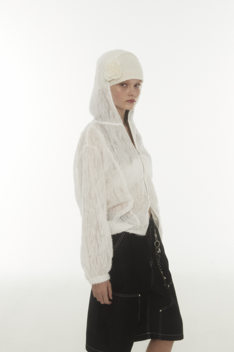 【MIDNIGHT MOVE】rose beanie ★韓国人気★ 追跡付 MUSINSA公式 | MIDNIGHT MOVE rose beanie (ivory)