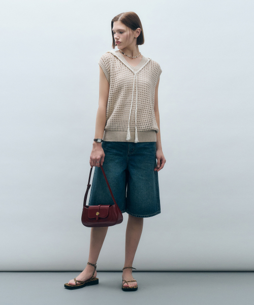Вязаный жилет с V-вырезом в перфорацию Beige MDKT106BEIGE