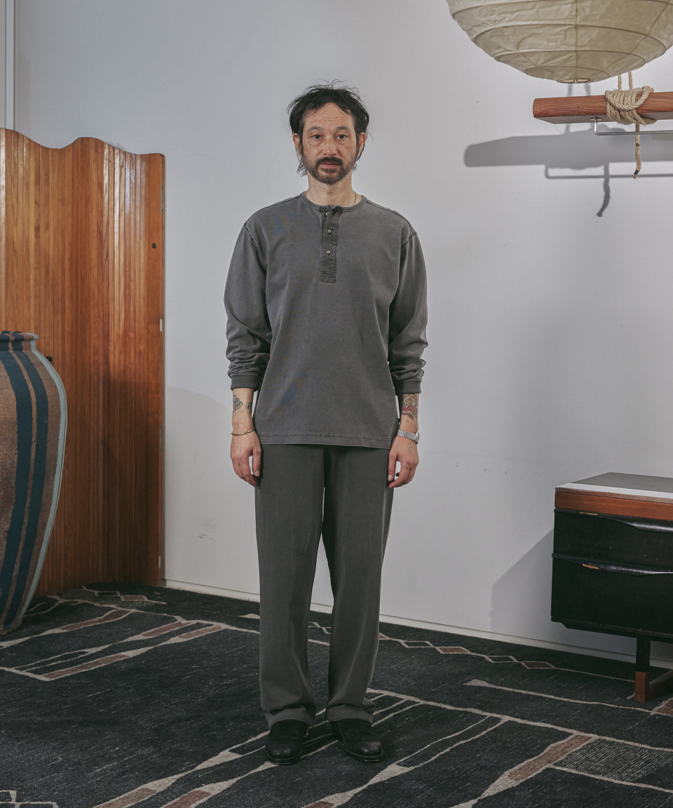 MUSINSA公式 | BEHEAVYER HENRY NECK UNDER SHIRTS dyed black