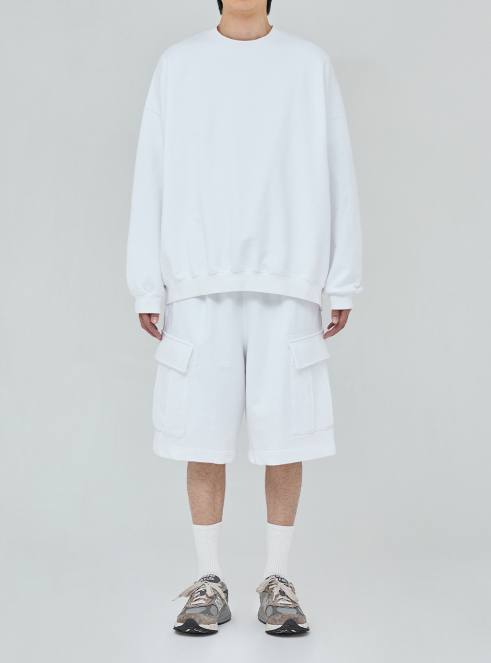 모이프(MOIF) [SS25] OVER MIL SWEAT SHORTS / FRESH CREAM - 사이즈 & 후기 | 무신사