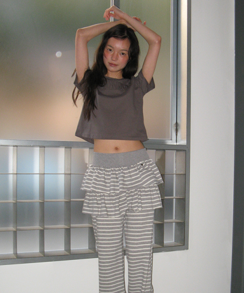 Pendant crinkle crop t shirt угольный