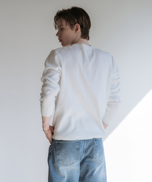 Veil Henley Neck Knit [White] thumbnail 6