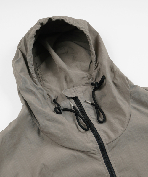 MONDRIAN LIGHT ANORAK PARKA _ MUD