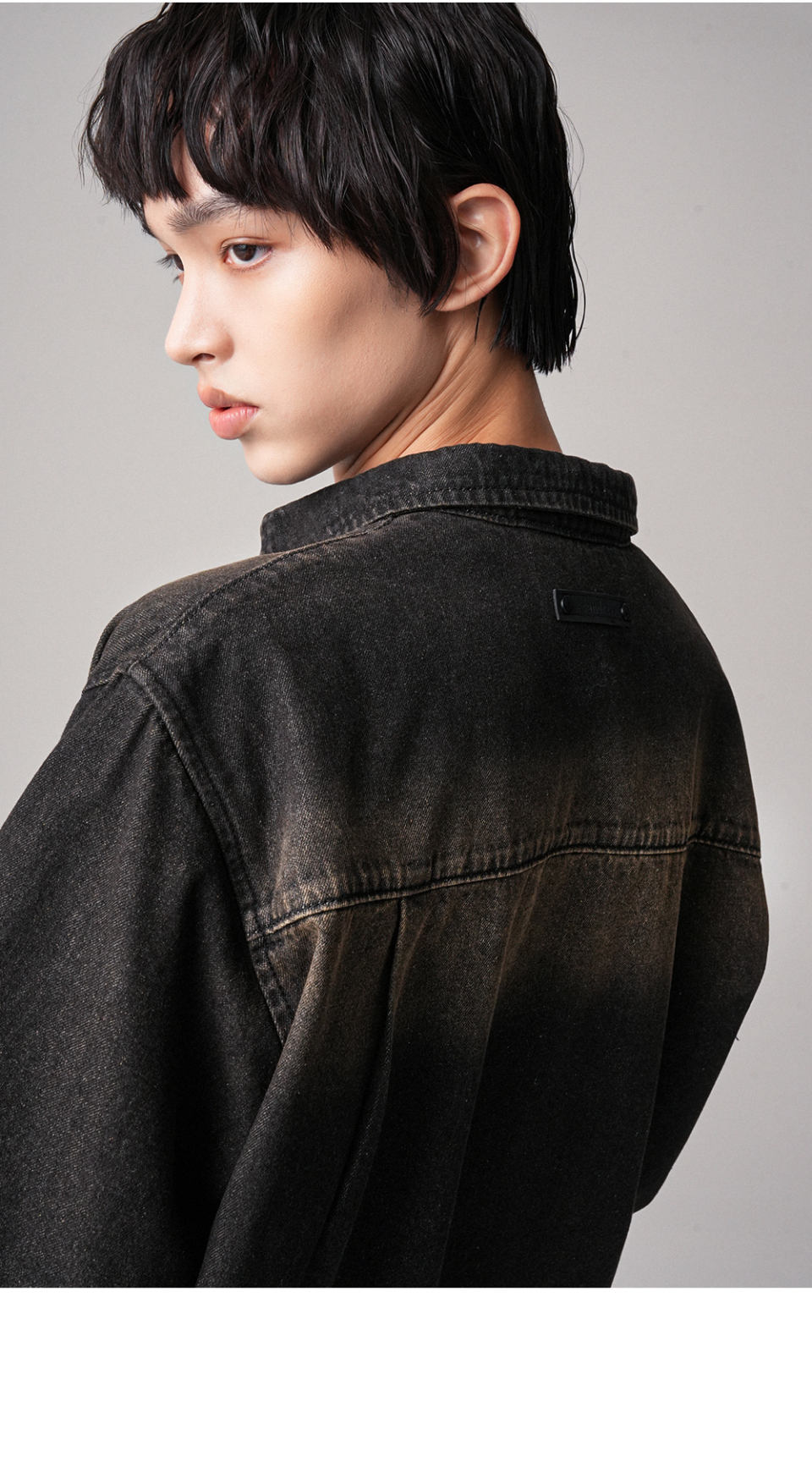 AVANDRESS ♥ Calm Stone Denim Shirt /追跡付 AVANDRESS ♥ Calm Stone Denim Shirt /追跡付 (AVANDRESS