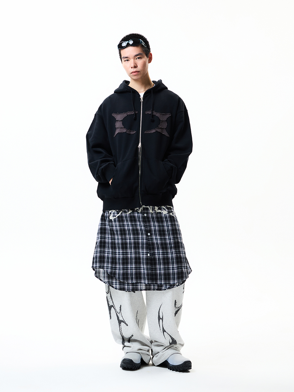 BREAKING WORMHOLE HOODIE ZIPUP BLACK 상세 이미지 6
