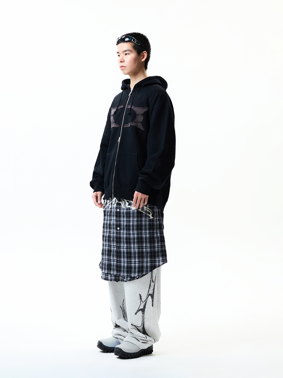 BREAKING WORMHOLE HOODIE ZIPUP BLACK 상세 이미지 10