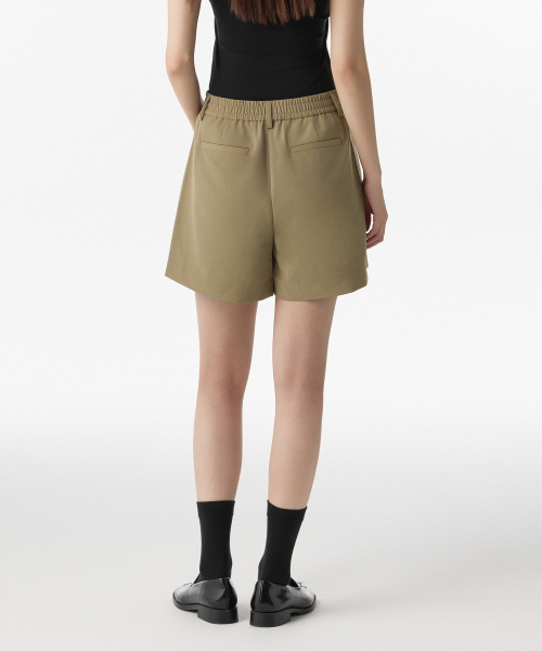 WOMENS LINEN-LIKE ONE TUCK BANDING SHORTS [BEIGE]