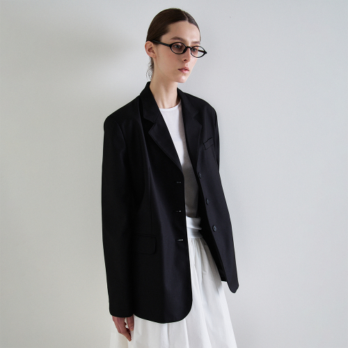 Essence blazer (Black)