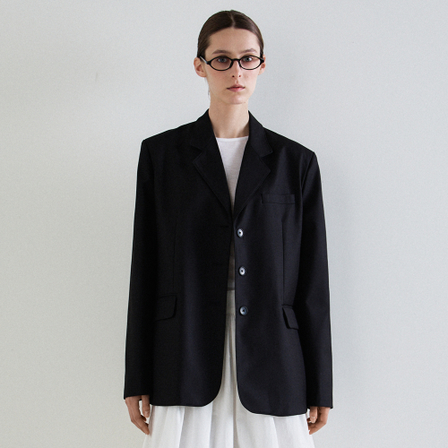 Essence blazer (Black)