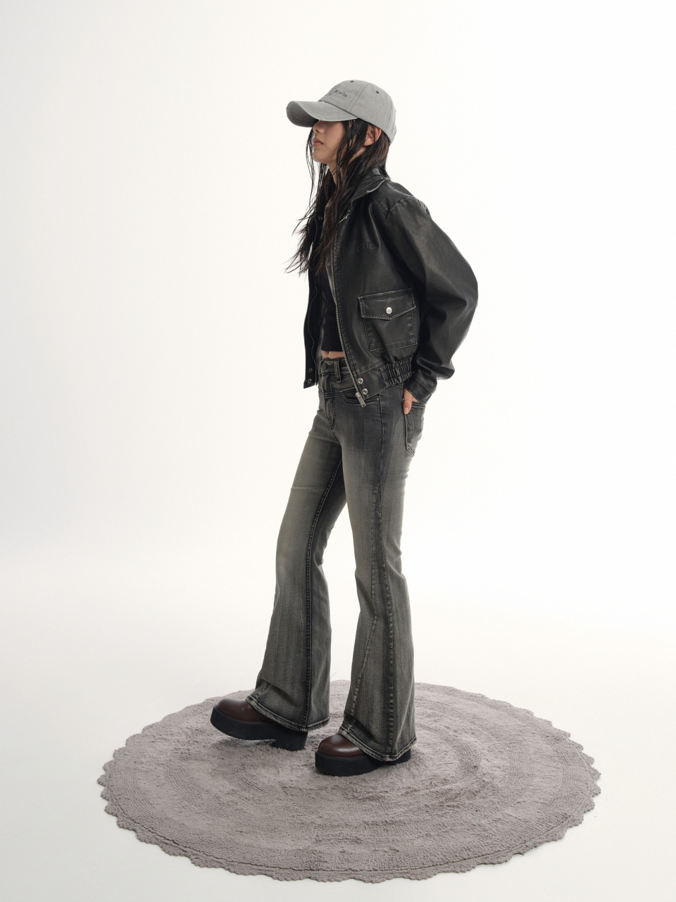 ★as''on★CALEY BOOTS CUT PANTS / DENIM★正規品/韓国送料込 ☆as''on☆CALEY BOOTS CUT PANTS / DENIM☆正規品/韓国送料込