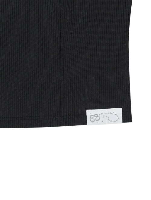 STRAPPY HALF-ZIP SLEEVELESS [BLACK]