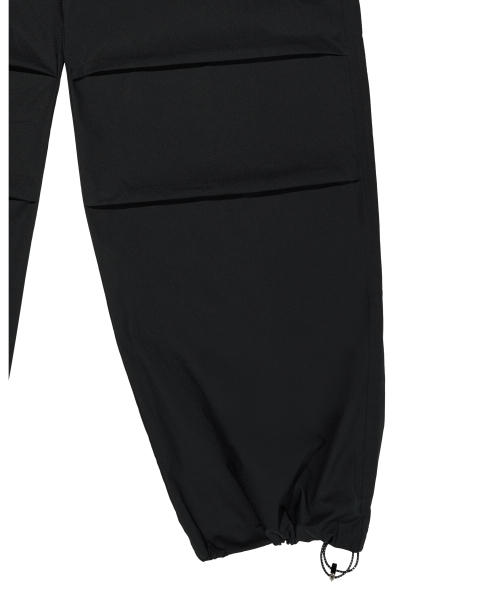 REGULAR FIT CARGO PANTS (BLACK)