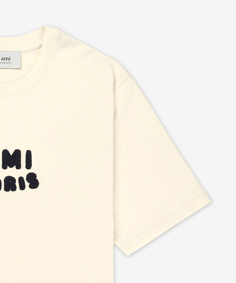 MUSINSA | AMI Paris Logo Patch Short Sleeve T-Shirt - White