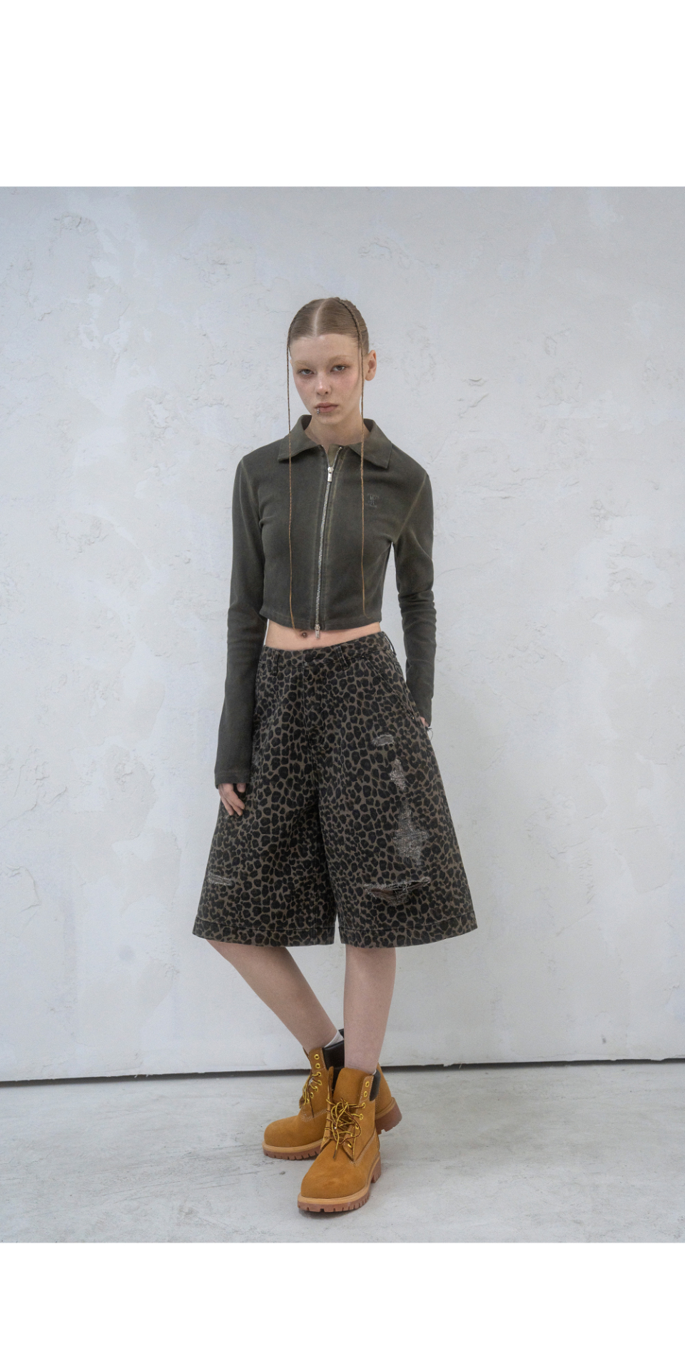 【Avandress】Leopard Bermuda Pants MUSINSA | AVANDRESS Leopard Bermuda Pants