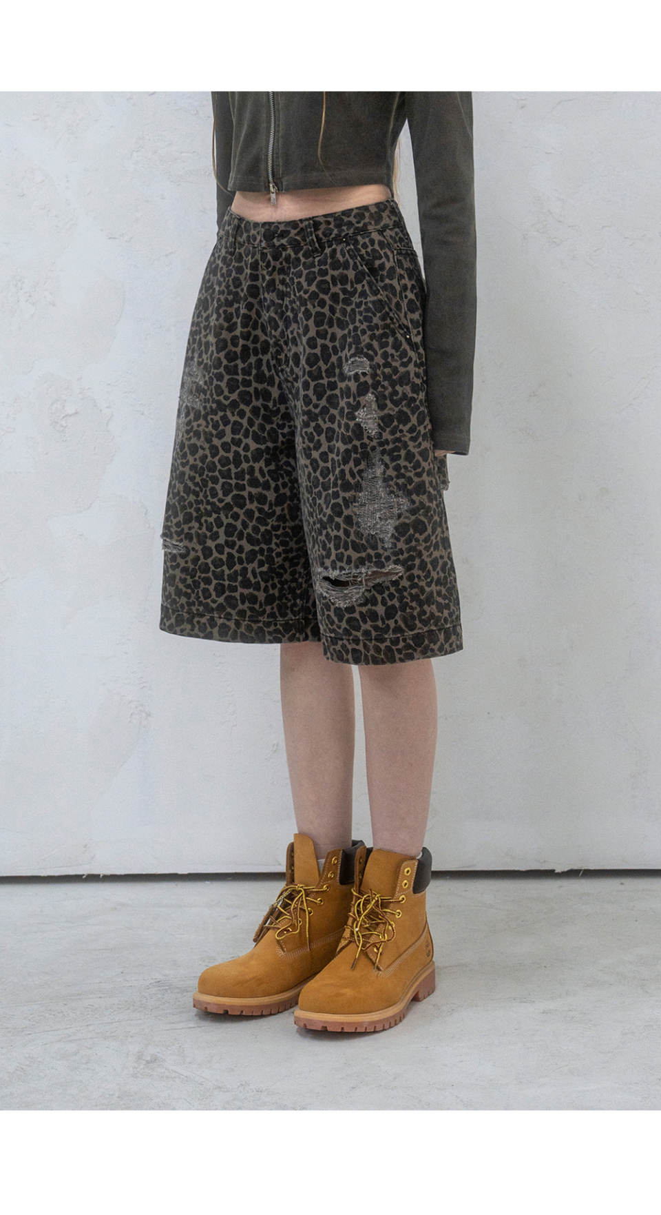 【Avandress】Leopard Bermuda Pants MUSINSA | AVANDRESS Leopard Bermuda Pants