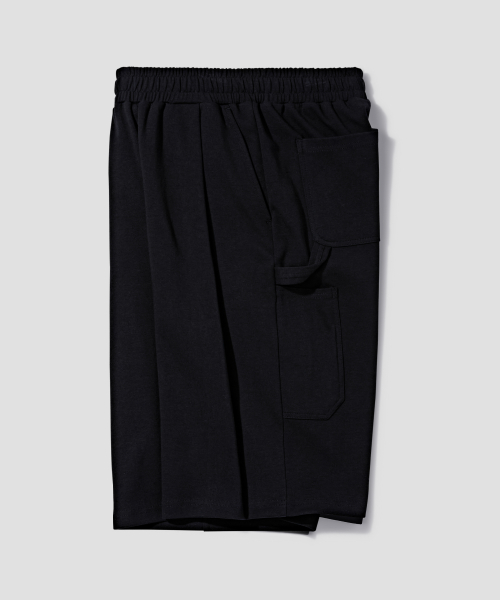ONE TUCK CARPENTER SWEAT BUMUDAS SHORTS [BLACK]
