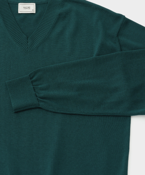 Current Silk V-neck Knit (Forest)