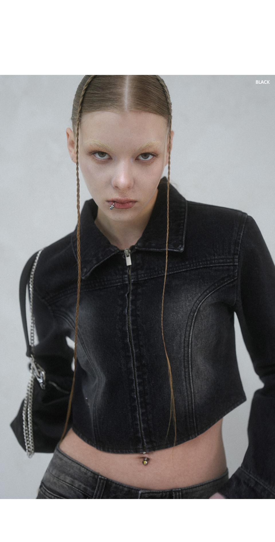 MUSINSA | AVANDRESS 1per Incised Crop Jacket - 2COL