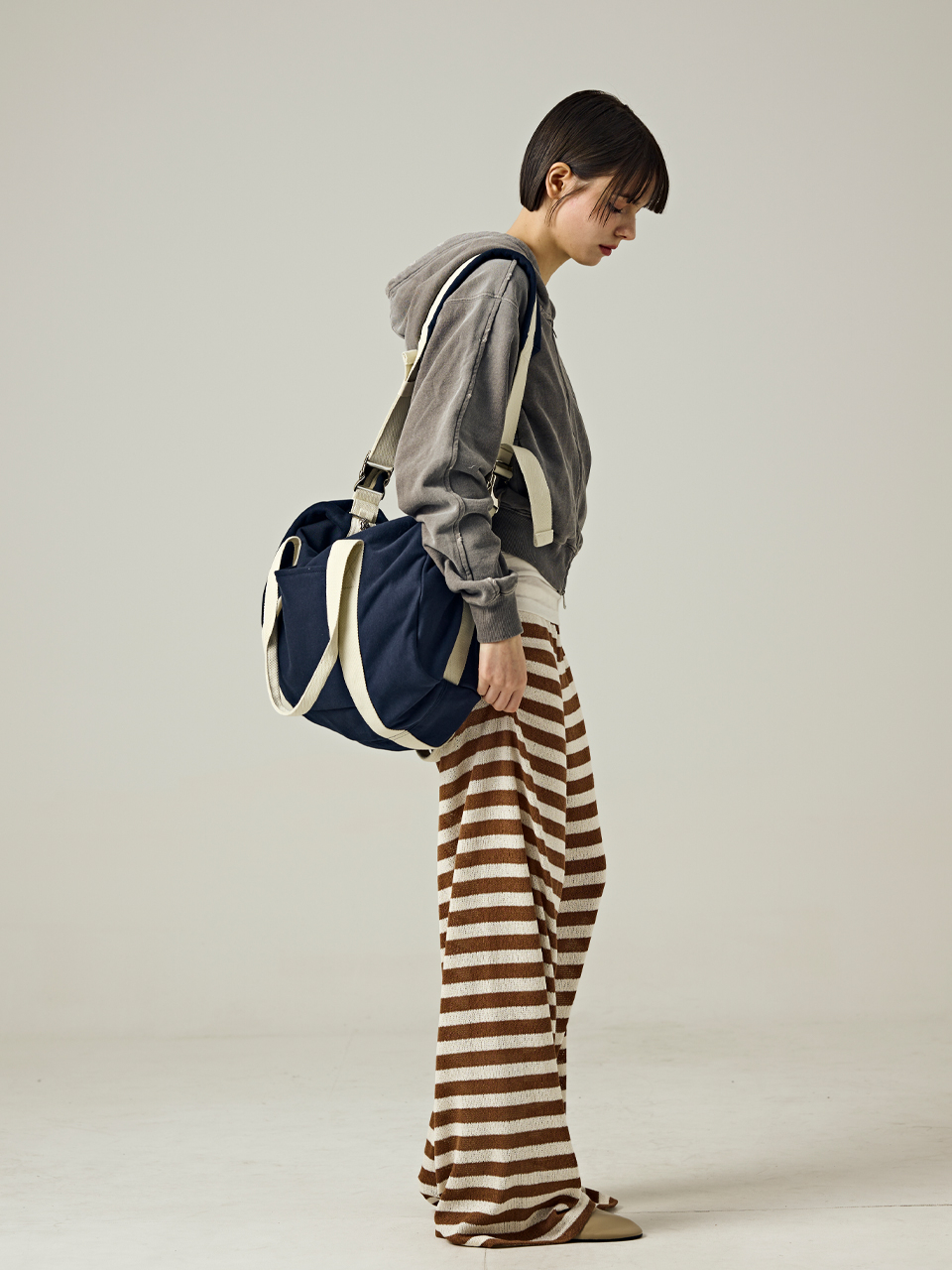 【saladbowls】 410 Travel Bag /追跡付 MUSINSA公式 | SALAD BOWLS 410 Travel Bag [NAVY]