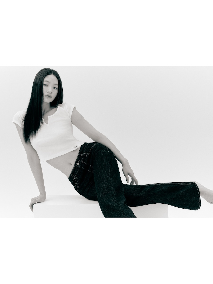 MUSINSA | GLOWNY G SLIT TEE (3 colors)