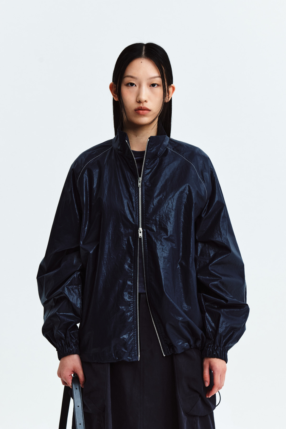 ジャケット・アウター MATIN KIM LOGO COATING JUMPER IN BLACK MK249OJP059MBB_1.jpg