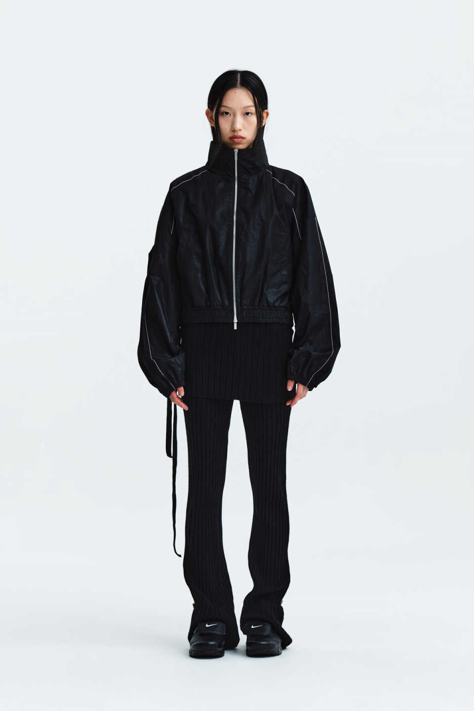 ジャケット・アウター Matin Kim COATING CROP BLOUSON IN BLACK MUSINSA公式 | MATIN KIM MATIN COATING CROP BLOUSON IN BLACK