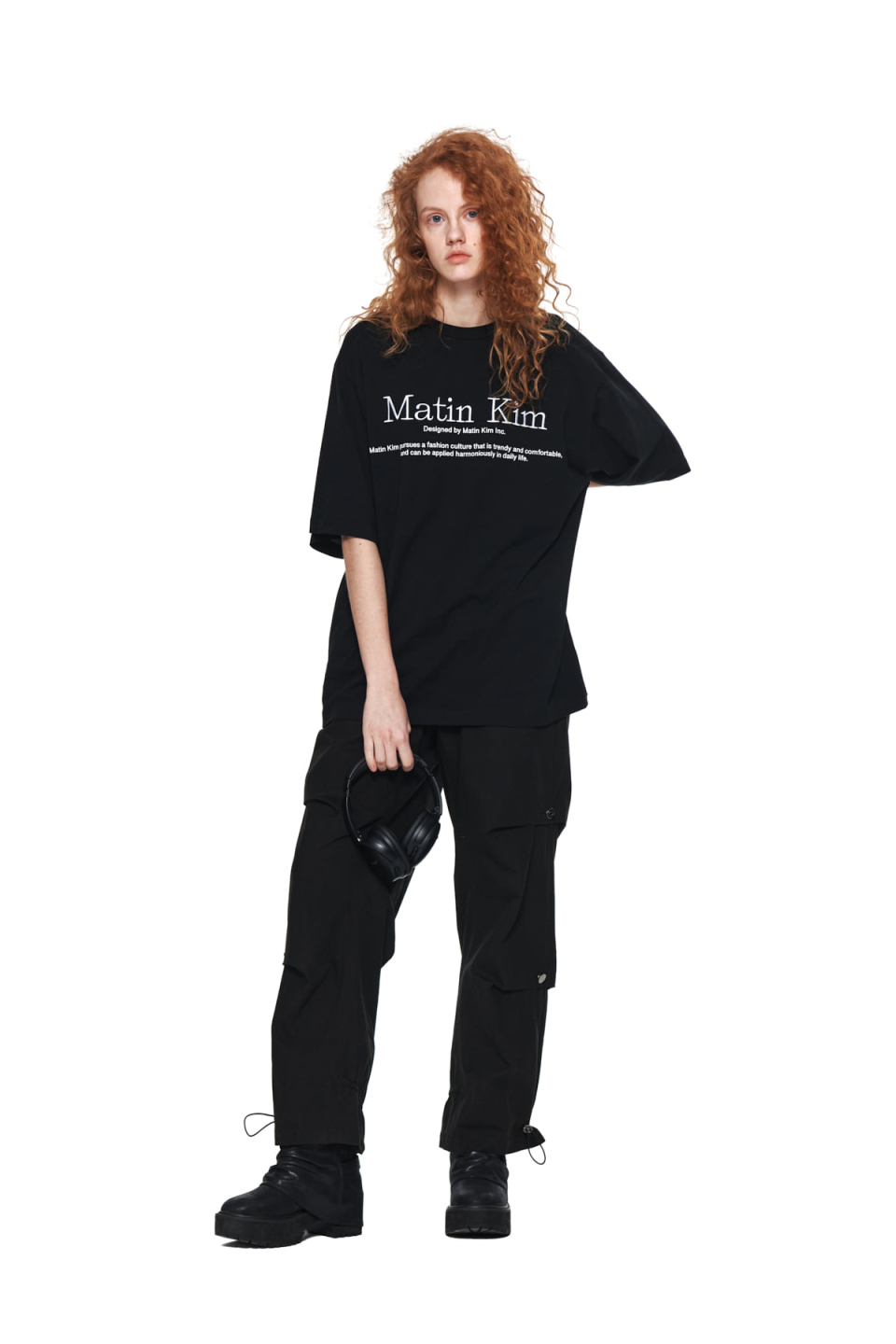 ●Matin Kim●MATIN HERITAGE TOP OVER SIZE IN BLACK Matin Kim Matin Heritage Top In Black | Basic Tees for Women