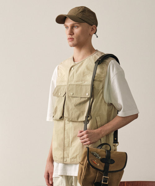 Жилет Gayle с вощеными карманами (BEIGE)