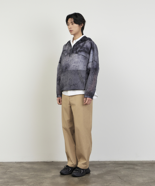 CLOUD LIGHT WIND ANORAK (DARK GREY)