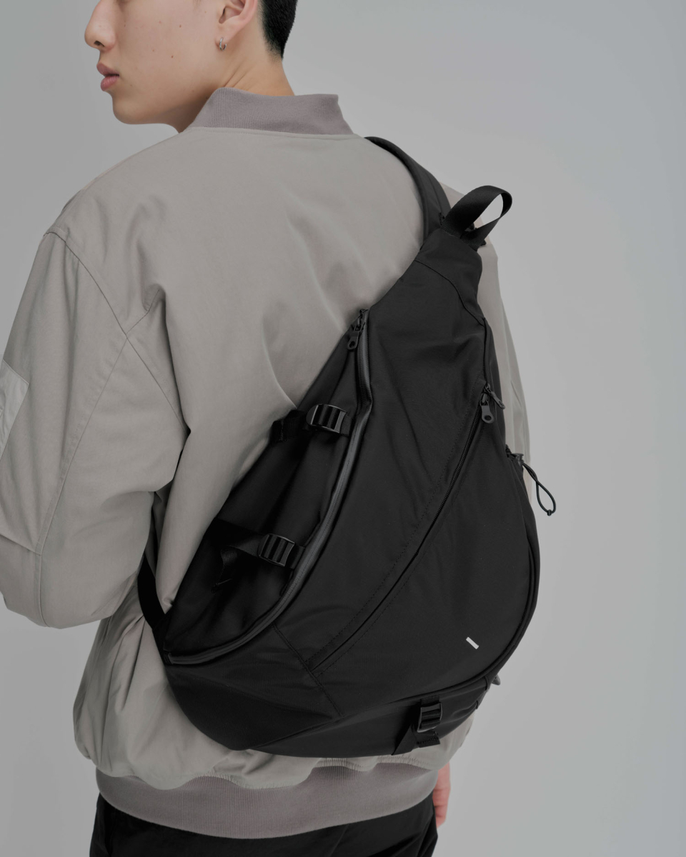 월스와일 무브먼트(WORTHWHILE MOVEMENT) 피어스백 (블랙) - 사이즈