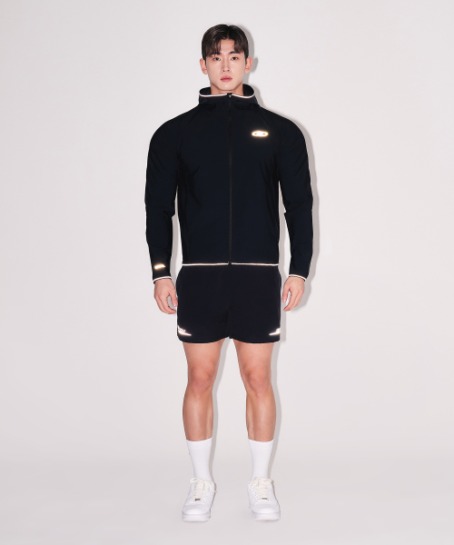 REFLECTIVE OUT BAND RUNNING SHORTS [BLACK]