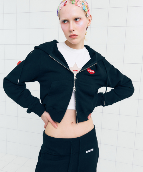CALIE HEART HOOD ZIP-UP BLACK