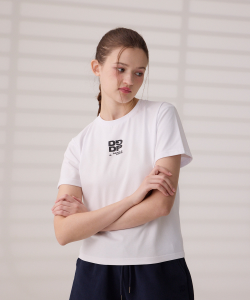 Полукроп-футболка DGDP Square_White