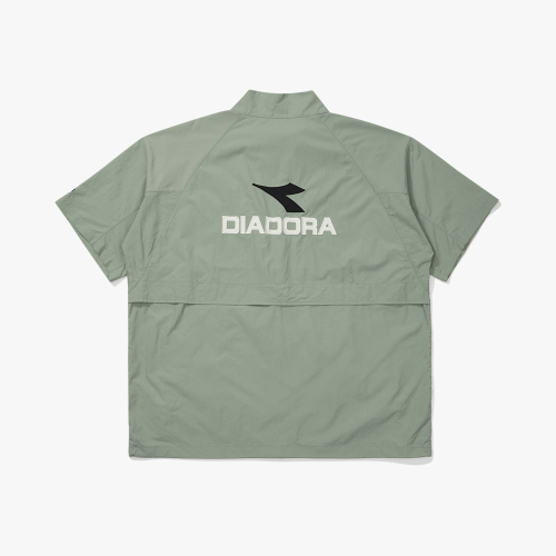 Легкая куртка на молнии с коротким рукавом KHAKI