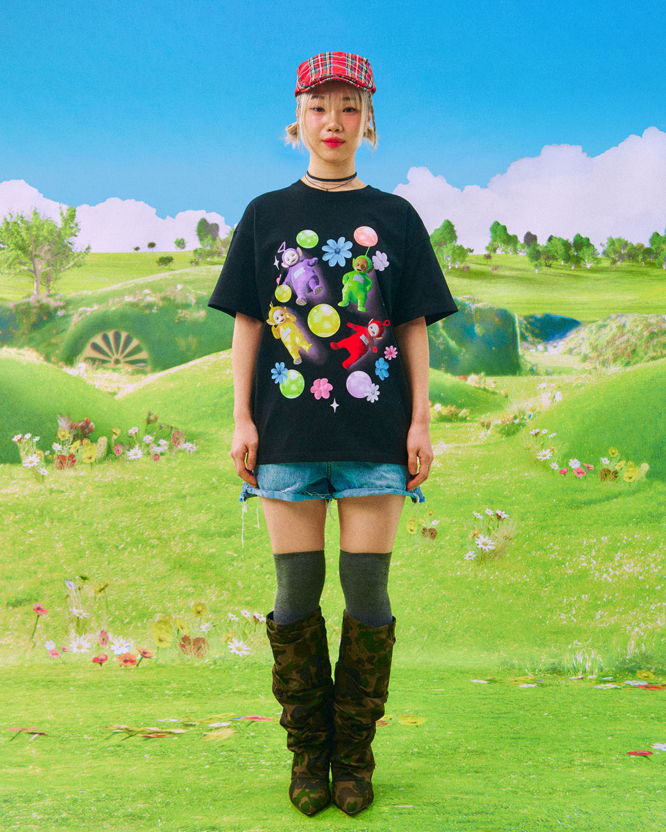Tシャツ・カットソー LAUGHER Teletubbies Playground T-Shirt Black TE3 MUSINSA | LAUGHER [Teletubbies] Playground T-Shirt - Black