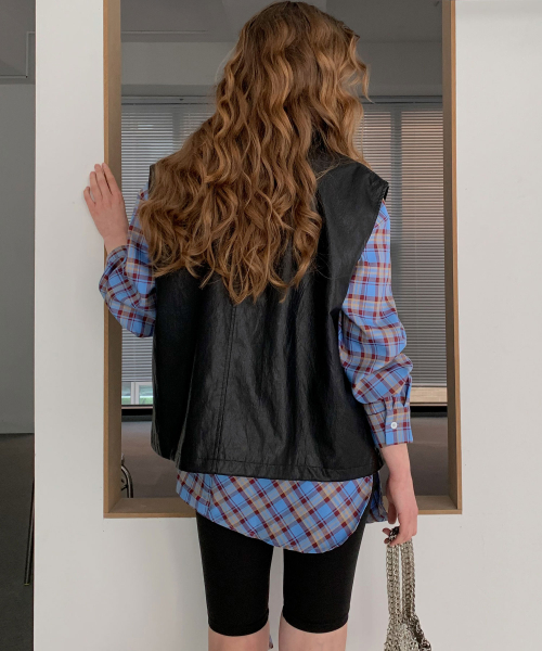 Faux Leather Collar Vest (2colors)