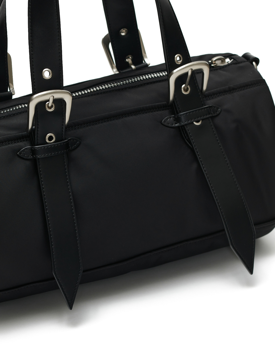 MUSINSA | SUNBURN PROJECT Padded Symbol Travel Bag, BLACK