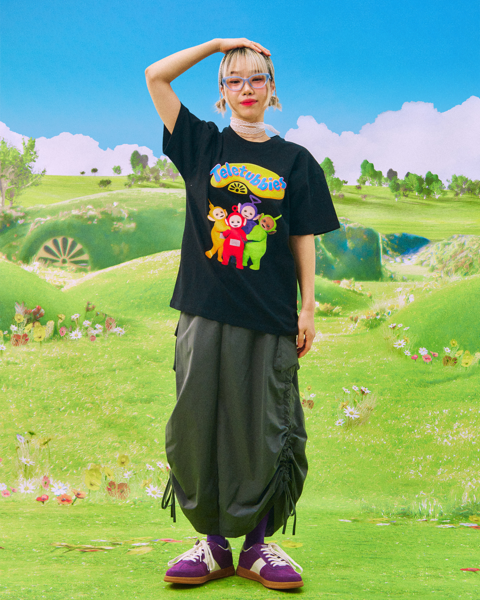 MUSINSA公式 | LAUGHER [テレタビーズ] ロゴTシャツ - ブラック