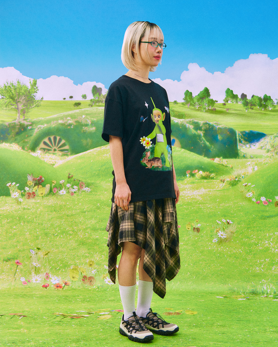 MUSINSA | LAUGHER [Teletubbies] Garden Tubby T-shirt - Black