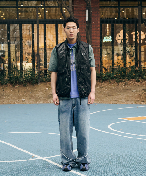 HIDDEN EFFECT LIGHT WIND VEST (BLACK)