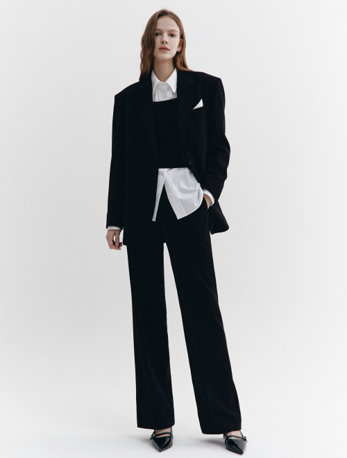 Front Lip Pocket Semi Boots Cut Pants BLACK