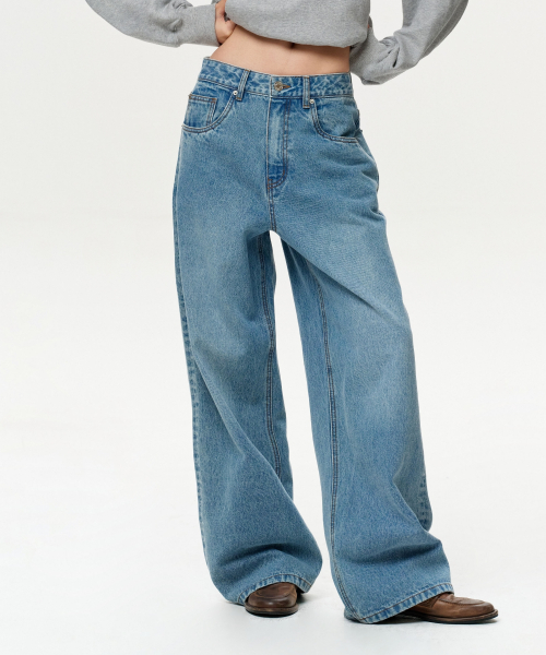 이알에이 WOMEN ERA WIDE FIT DENIM PANTS - LIGHT BLUE